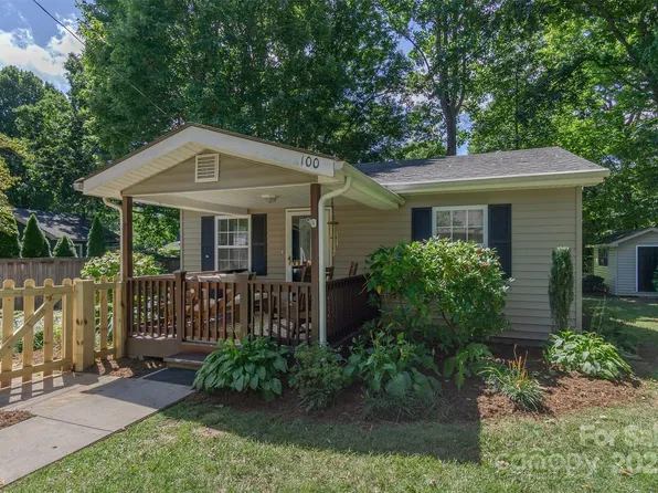 100 5th St, Black Mountain, NC 28711