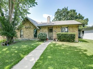 8805 Willowbrook Dr, Rowlett, TX 75088