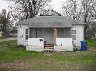 204 Oakland Ave, Trumann, AR 72472