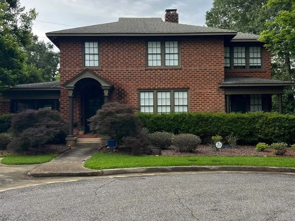 17 Pinehurst Dr, Tuscaloosa, AL 35401