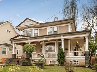 1628 SE Ankeny St #A, Portland, OR 97214