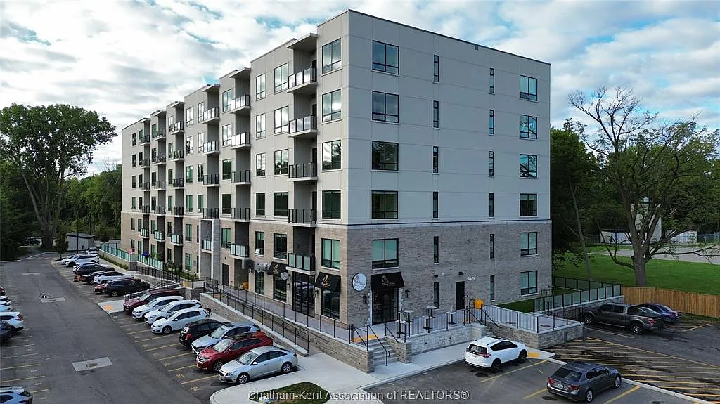 2 bed, 1242 sqft, $2,850 — Photo 1