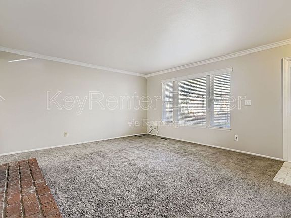 5th image of 6930 E Briarwood Dr