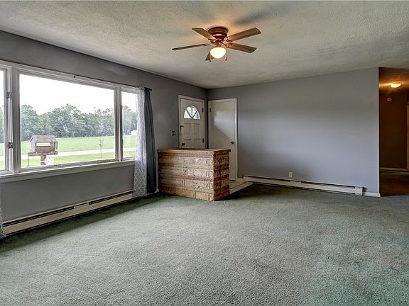 4th image of 47881 Township Road 202