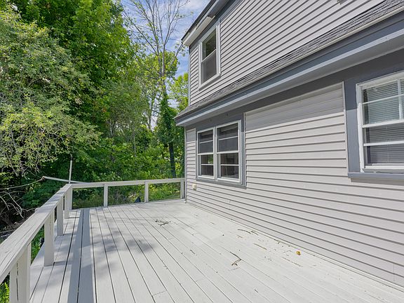 4th image of 442 Haley Rd