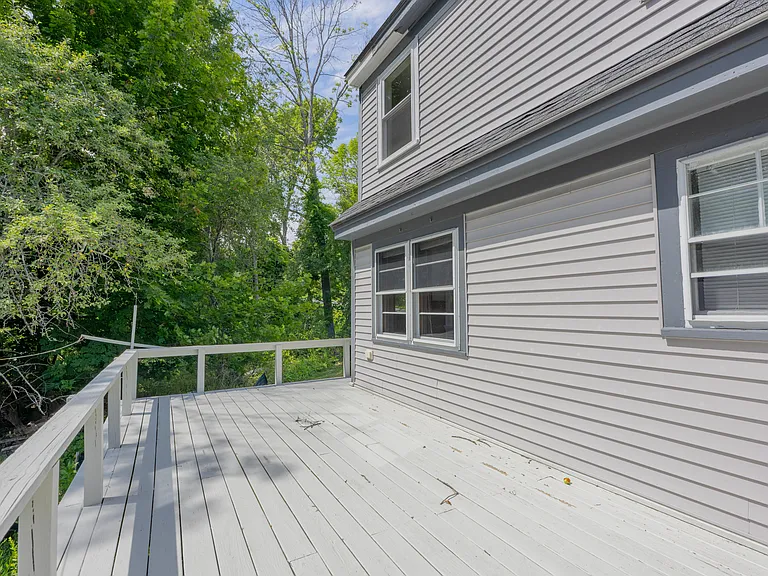 442 Haley Rd — Photo 4