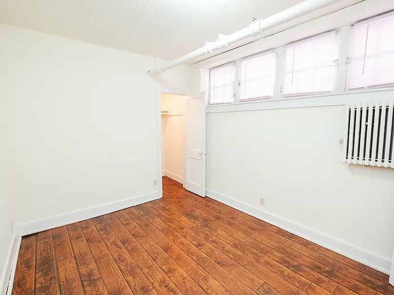 Fremont Apartments — Photo 34