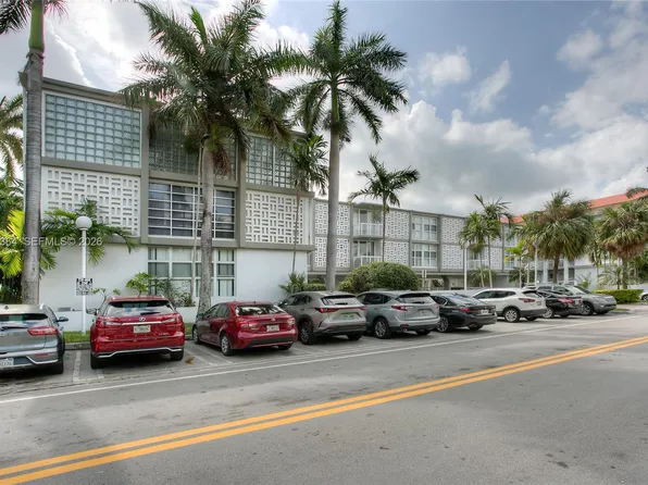 1080 99th St, Bay Harbor Islands, FL