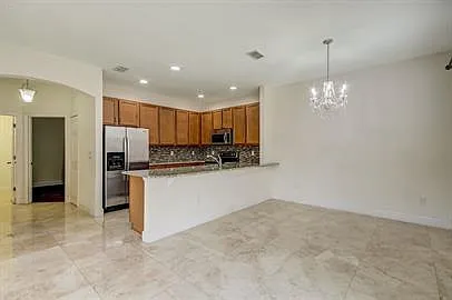 500 Las Fuentes Dr — Photo 8