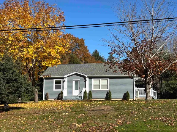 958 Upper Branch Rd, Lunenburg, NS B4V 3M2