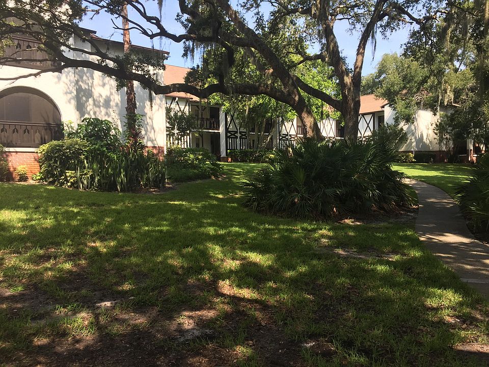 1st image of 400 N Bayshore Blvd APT 206