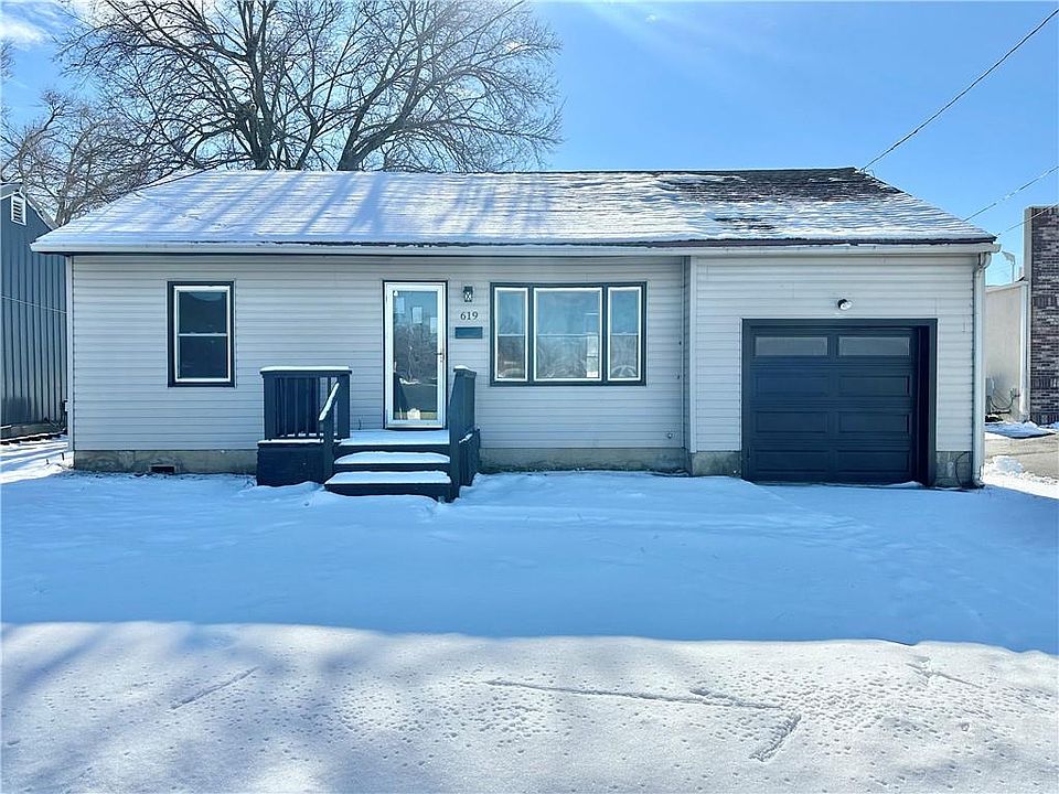 1st image of 619 W Dakota St
