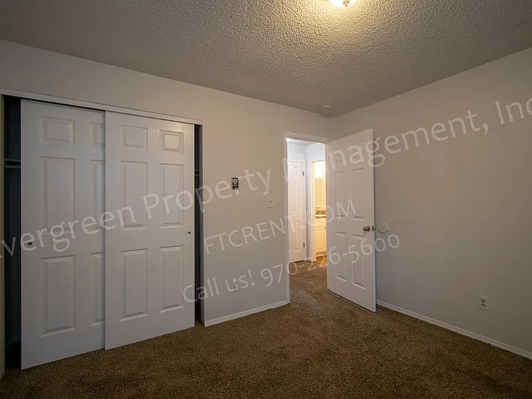 211 N Shields St — Photo 11