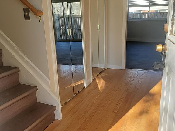 4th image of 899 Kirts Blvd #899