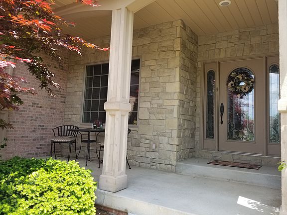 Craftman details throughout!