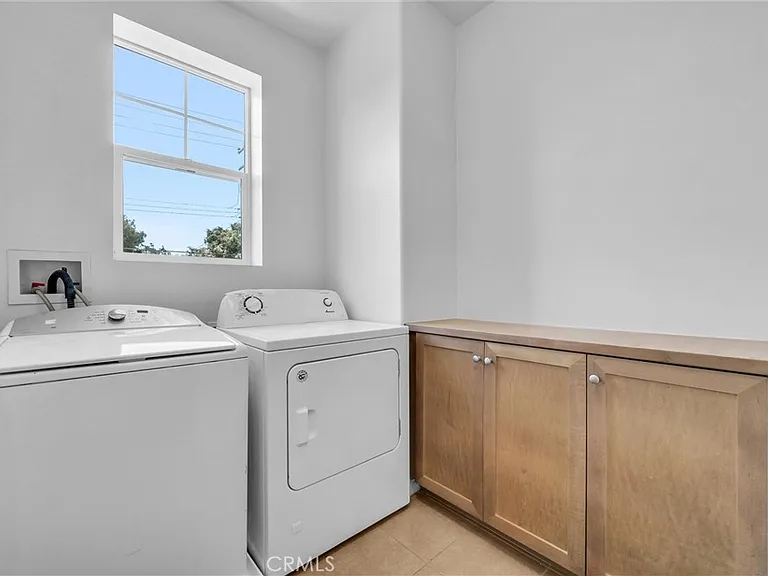 311 N Edenfield Ave — Photo 22