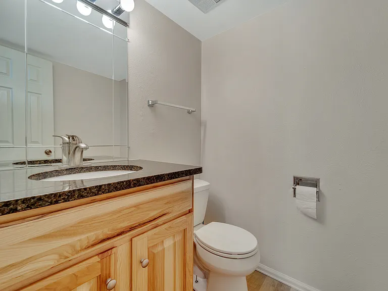 6414 W 113th Pl — Photo 4