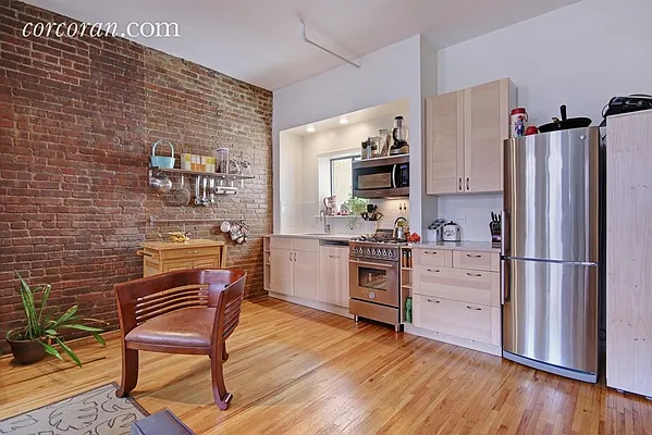 Sold by Corcoran | media 7