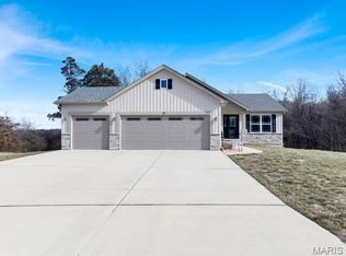 21 Knollwood Ct, Cottleville, MO 63304