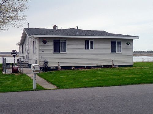 2nd image of 1185 Cranberry Pike