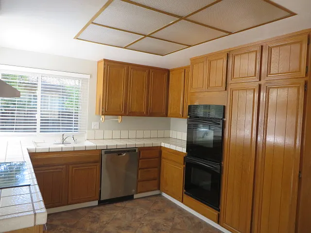 3424 Bermuda Ct — Photo 9
