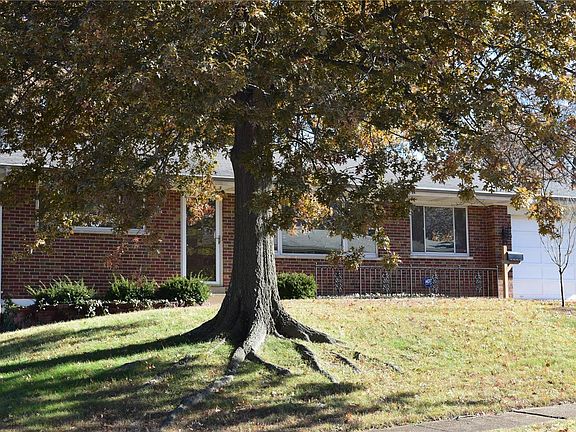 4th image of 8900 Harwich Dr