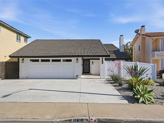 2nd image of 10618 El Toro Ave