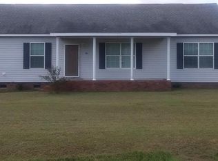 1018 Jessamine Way, Manning, SC 29102