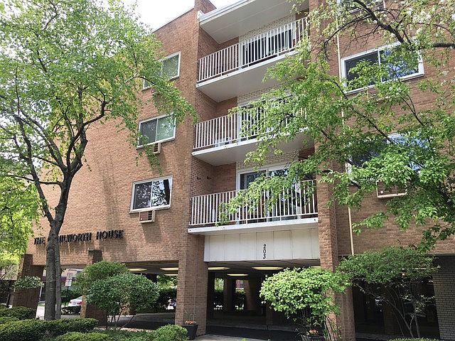 1st image of 203 N Kenilworth Ave APT 2J
