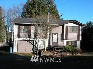 25943 Circle Dr NW, Poulsbo, WA 98370