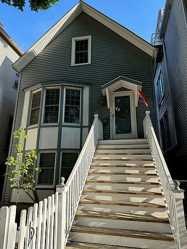 1435 W School St #2 Photo 1
