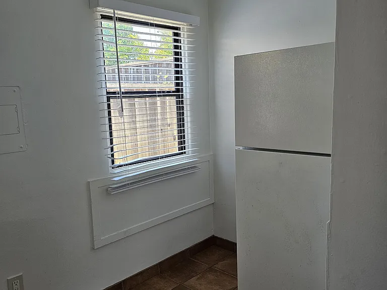 535 S Branciforte Ave #4 — Photo 10