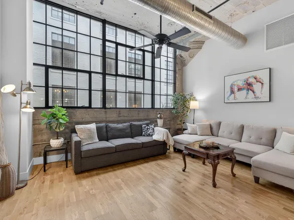 4100 Forest Park Ave, Saint Louis, MO