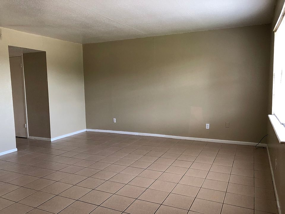 Savannahs Apartments 400 Lazy Ln Anahuac TX Zillow
