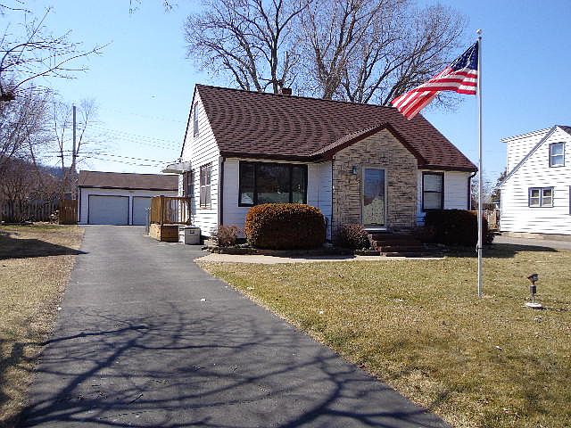 1st image of 4108 Riverview Dr
