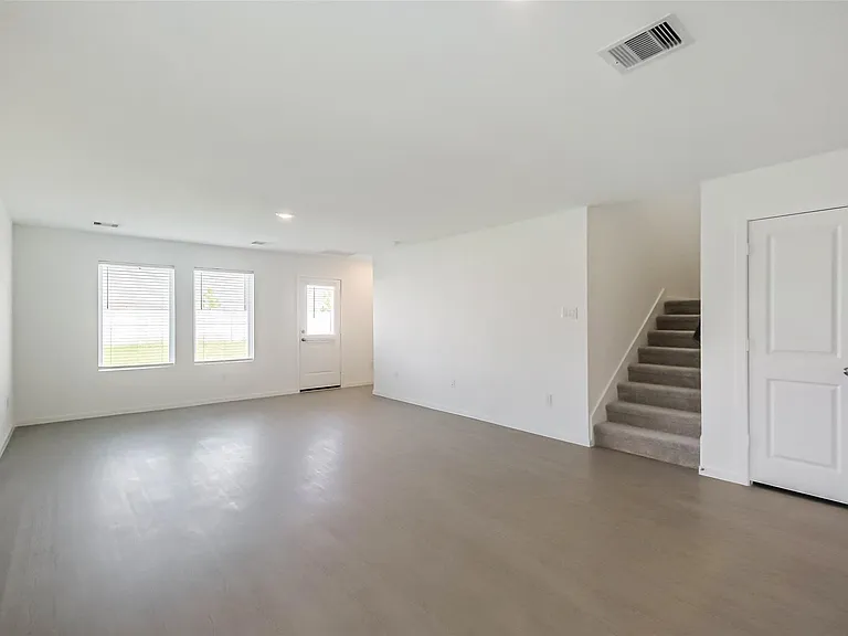6514 Linden Leaf Dr — Photo 10