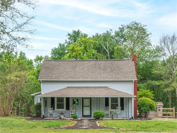 625 Frye Bridge Rd, Clemmons, NC 27012