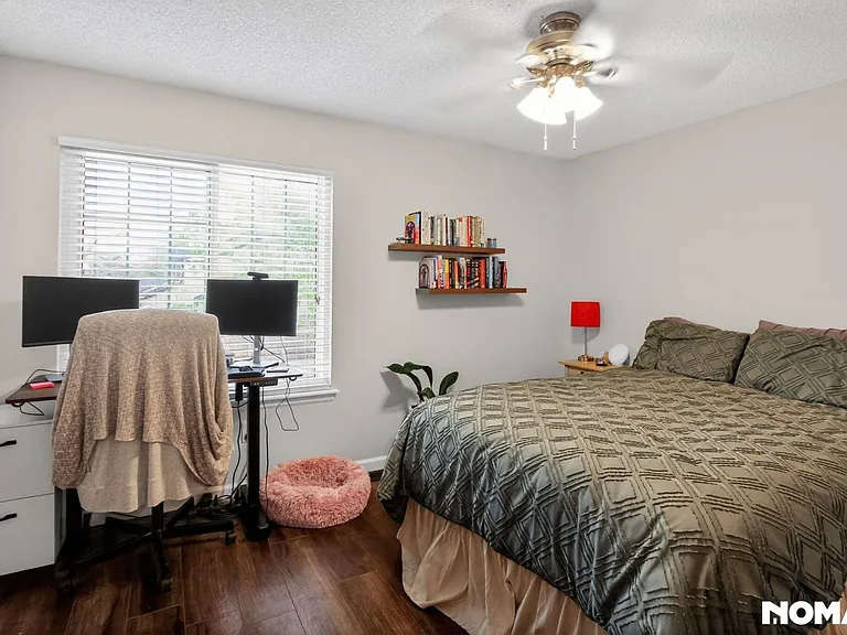 4239 S Mobile Cir #C — Photo 27