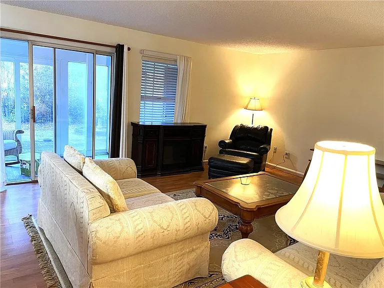 3083 Westwood Way — Photo 12