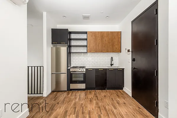 Rented by Rennit Inc. | media 22