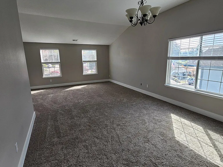 Spacious Master Bedroom