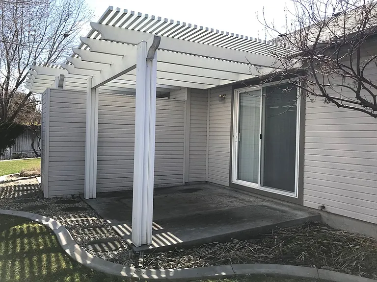 3246 N Mitchell St — Photo 15