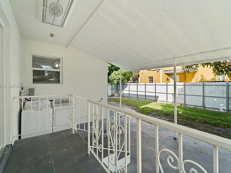 255 Beacom Blvd #DOWNSTAIRS — Photo 16
