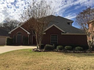 1909 Enchanted Ln, Mansfield, TX 76063