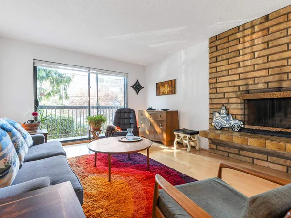 1515 E 5th Ave #204, Vancouver, BC V5N 1L6