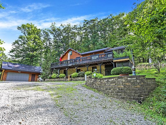 5th image of 8991 Ella St