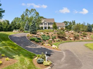 197 Lenore Dr, Shelton, CT 06484