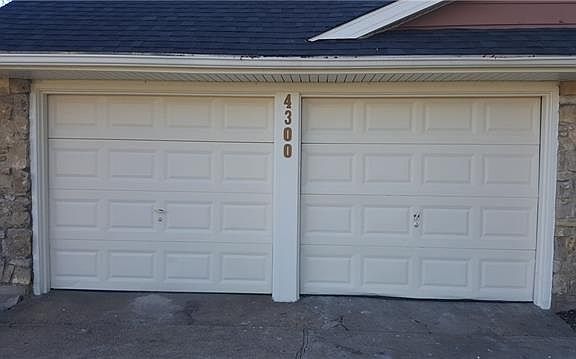 4th image of 4300 Live Oak Dr