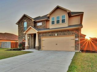213 Anderson St, Hutto, TX 78634