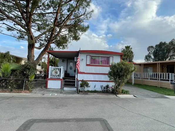 4401 Hughes Ln Space 200, Bakersfield, CA 93304